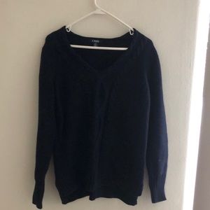 V neck sweater
